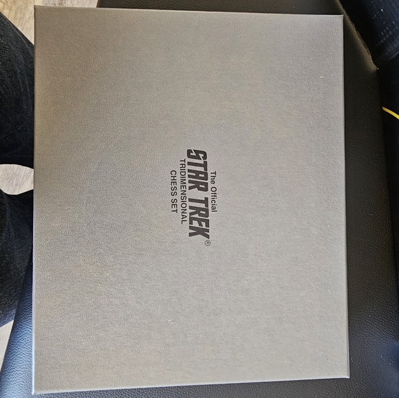 The Official Star Trek Tridimensional Chess Set – paramount official - Picture 9 of 9